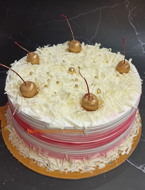 Rafelo almond coconut Cake